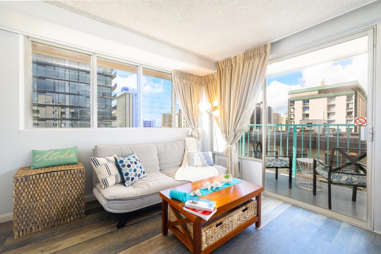 Beautiful Studio In The Heart Of Vibrant Waikiki Honolulu Exteriör bild