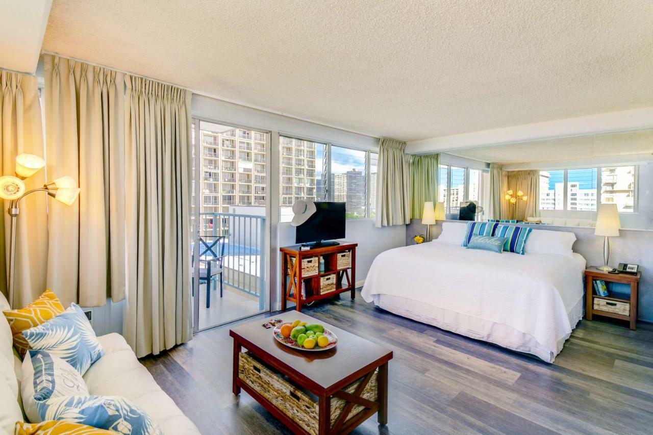 Beautiful Studio In The Heart Of Vibrant Waikiki Honolulu Exteriör bild